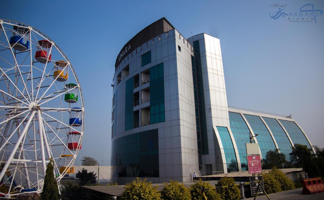 Hotel Akbars Kinara Sialkot Exteriér fotografie